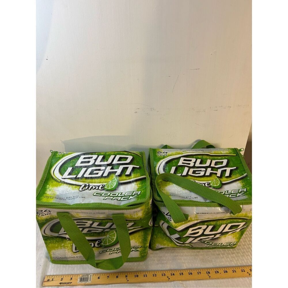2 Bud light beer‎ insulated cooler bags green 2009 (24 can size tote)